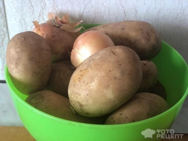 Рецепт: Запеченная курица с картошкой в трехлитровом балоне — В трёхлитровом баллоне.
