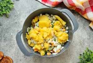 Окрошка со свеклой