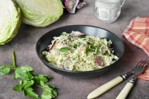 «Коулслоу» с маком