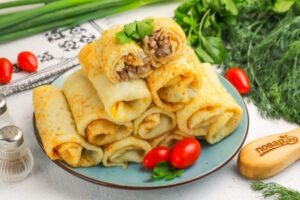 Фаршированные блинчики с мясным фаршем и рисом