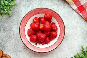 Желе из клубники