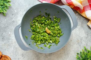 Окрошка со свеклой
