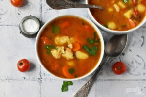 Постный овощной суп с галушками