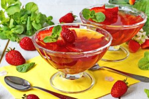 Желе из клубники