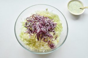 «Коулслоу» с маком