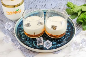 Коктейль «Белый русский»