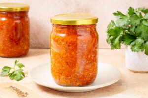 Солянка с рисом на зиму