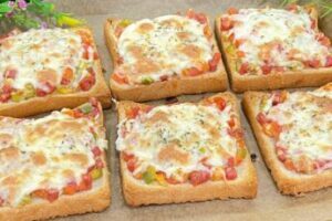 Горячие бутерброды с сыром и сочной начинкой