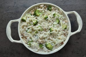 Рисовая запеканка с брокколи