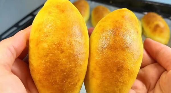 На вкус — как из пекарни! Пышные бездрожжевые пирожки-пуховички на творожном тесте с сочной начинкой