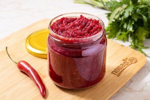 Аджика из свеклы на зиму