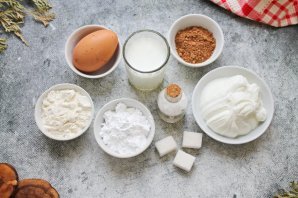 Шоколадный меренговый рулет