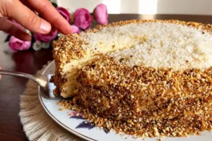 Сковородный торт из творога: собираем за 30 минут, а вкус — как из кондитерской