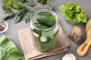 Огурцы маринованные «Мамины»