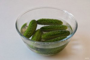 Маринованные огурцы хрустящие