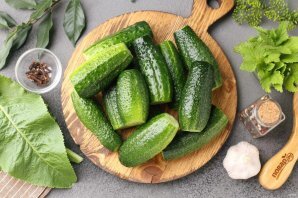Огурцы маринованные «Мамины»