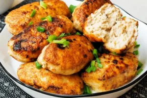 Котлеты из шашлычного фарша: двойной удар по вкусу